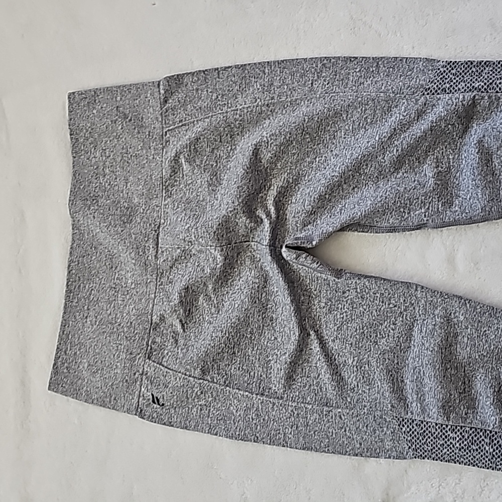 Fabletics leggings - Picture 5 of 7
